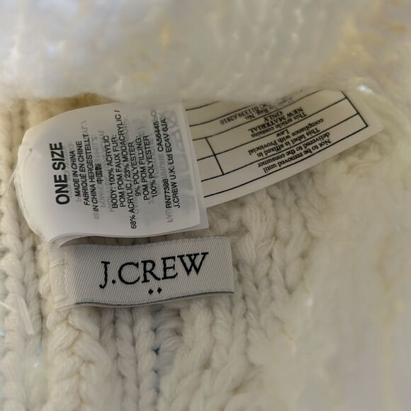 J Crew Cable Knit Beanie - Picture 5 of 6